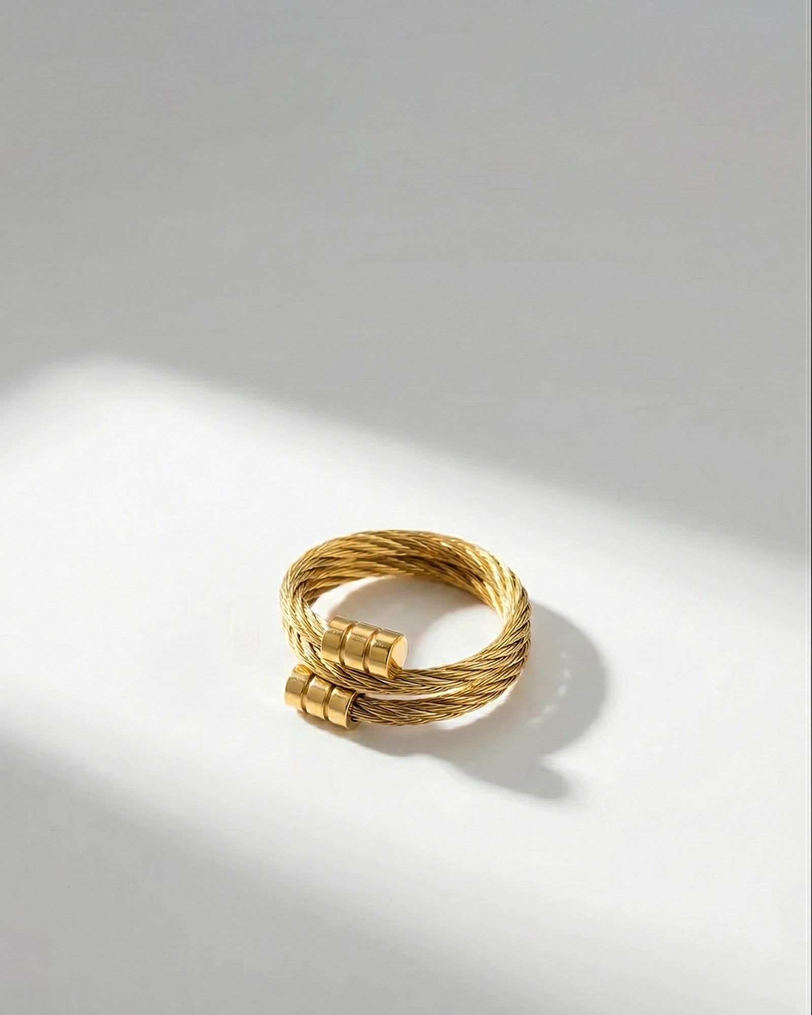 Vanta Ring