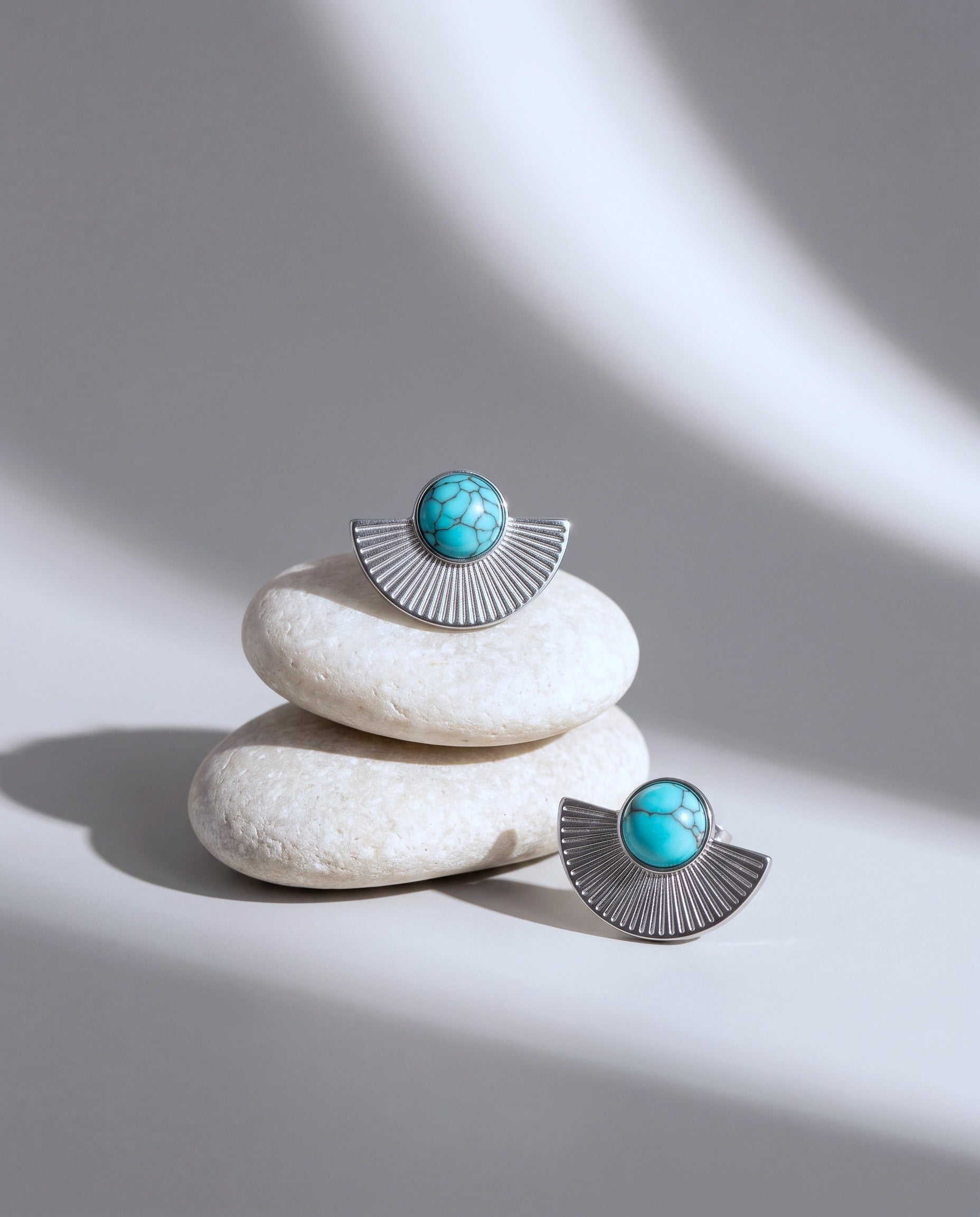 Turquoise Studd